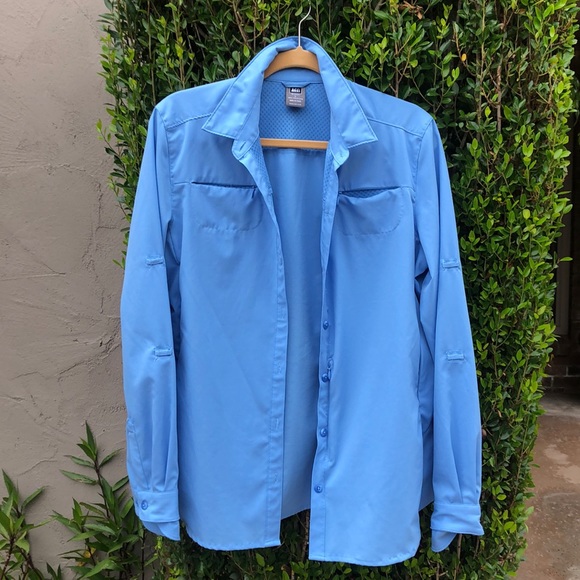 REI Tops - REI WOMENS SHIRT